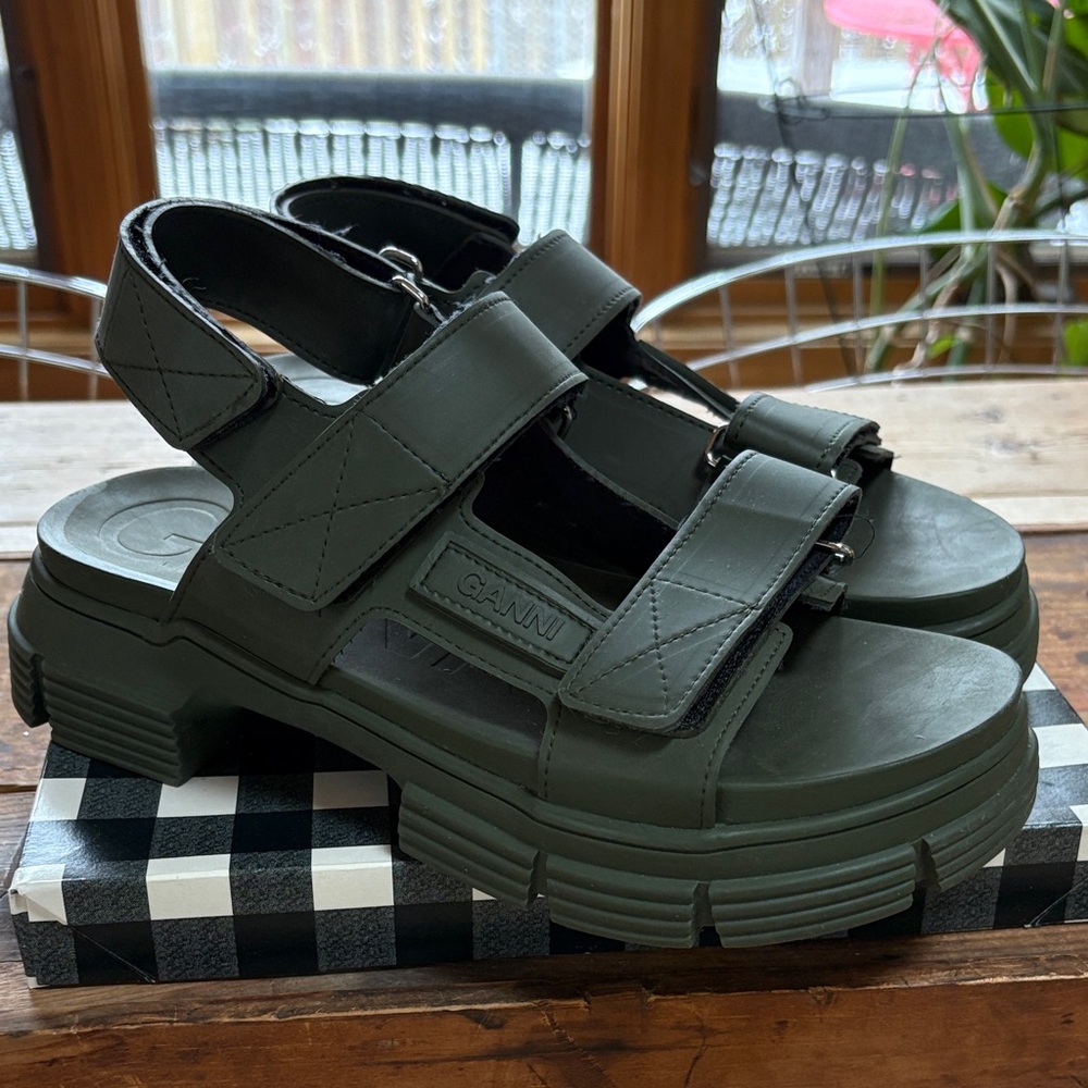 Ganni Olive Green Chunky Sandals - Picture 3 of 4